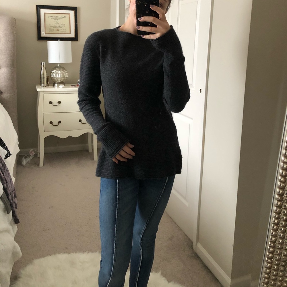 Banana Republic sweater